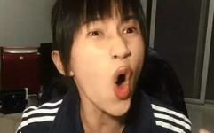 娱乐吃瓜酱视频开头捂脸的女生,娱乐吃瓜酱视频新晋网红引关注