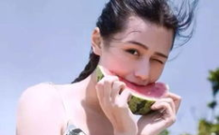 娱乐吃瓜酱女孩打车,娱乐吃瓜女孩的打车奇遇记